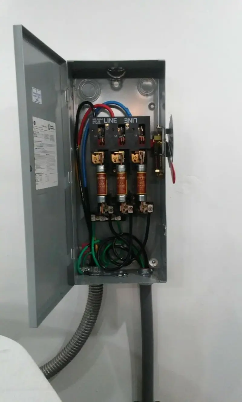 Three-phase disconnect switch installed for Electrical Wiring & Rewiring in Santa Cruz